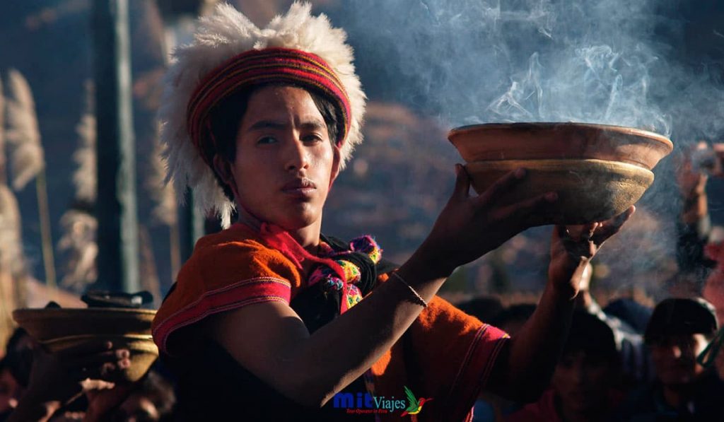 Celebracao-Inti-Raymi-em-Sacsayhuaman